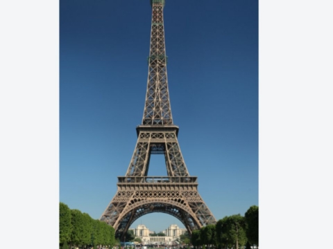 Eiffel Tower chief to step down after staff controversy