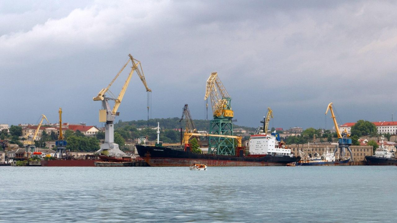 Black Sea drone attacks leave 11 sailors missing