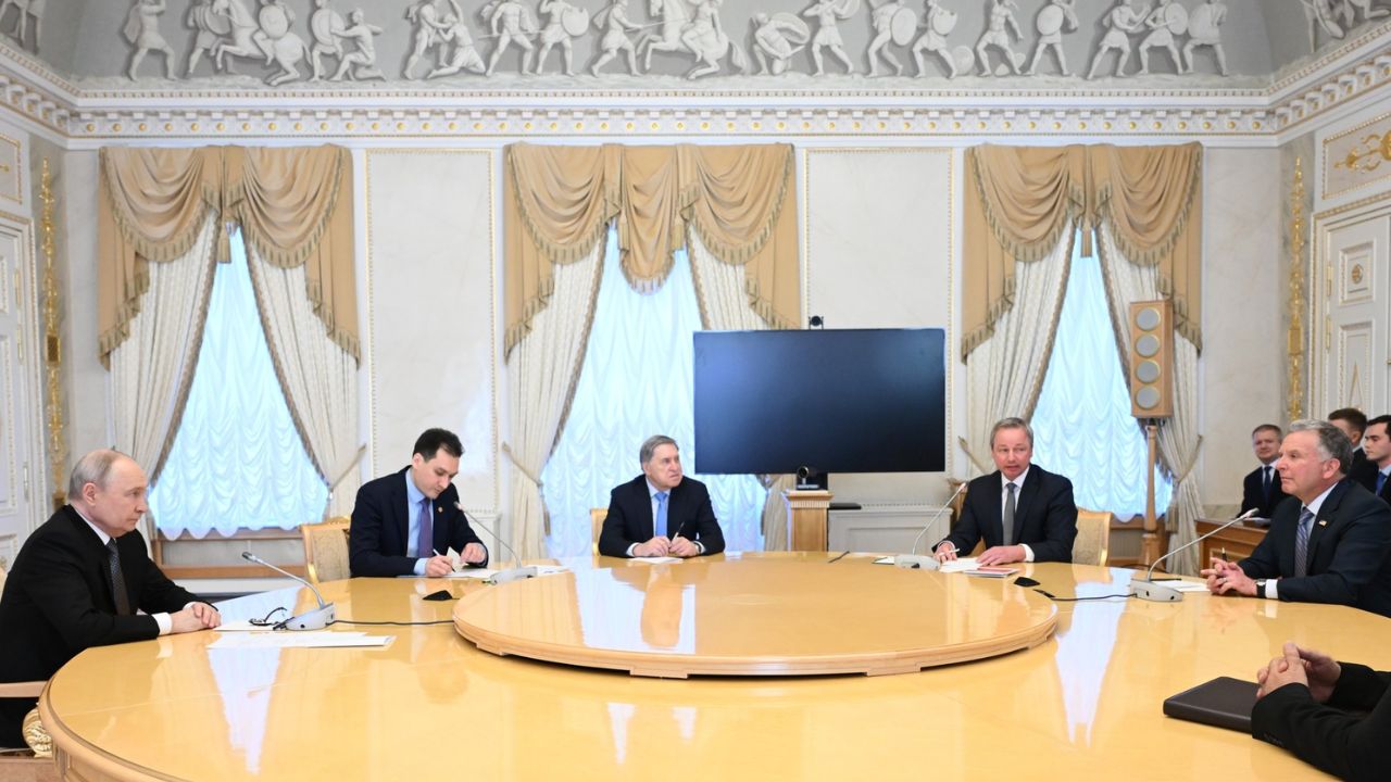 Putin agrees to resume Ukraine peace talks with U.S.