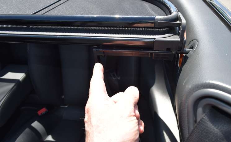 Mercedes clk wind deflector handle facing down designed love the drive