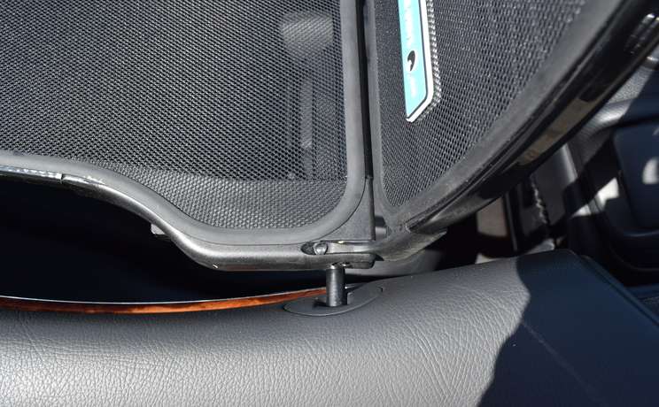 Mercedes clk wind deflector front bolt designed love the drive