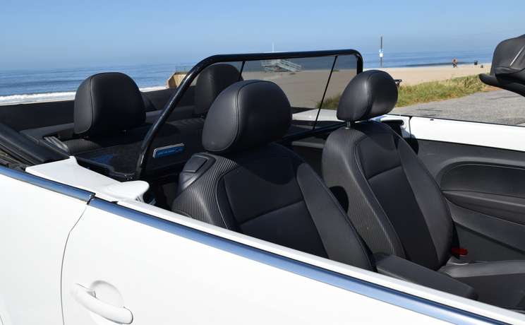 Volkswagen Beetle Hatch/Cabriolet 2010/- Windscreen Replacement -  VehicleGlaze