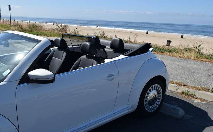 Vw beetle convertible from 2012 to 2019 wind deflector by love the drive beach 3
