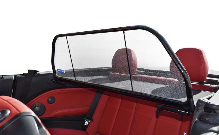 Bmw 2 convertible wind deflector by love the drive wd close up