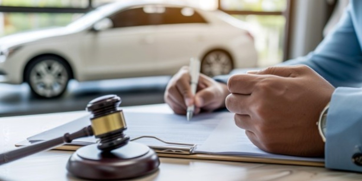 Understanding the Roles of a Lyft Accident Lawyer in Los Angeles