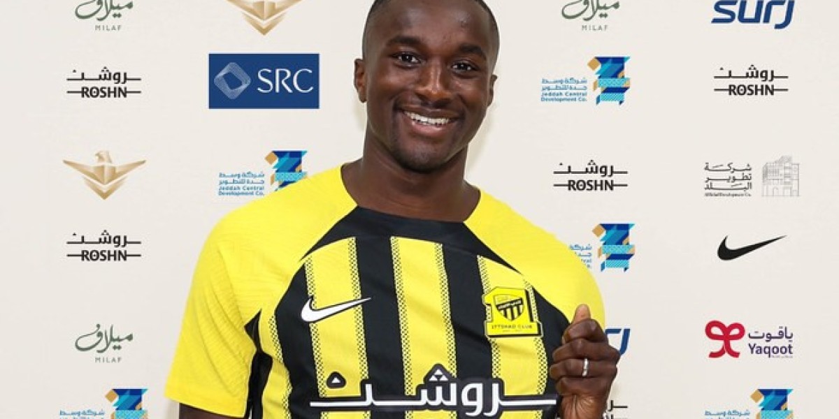 Moussa Diaby nhận được lương x3 khi đến Al-Ittihad