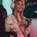 Ear Headphone Profile Picture